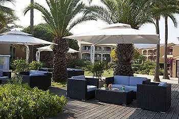 ホテル Pierre & Village Club Cannes Mandelieu